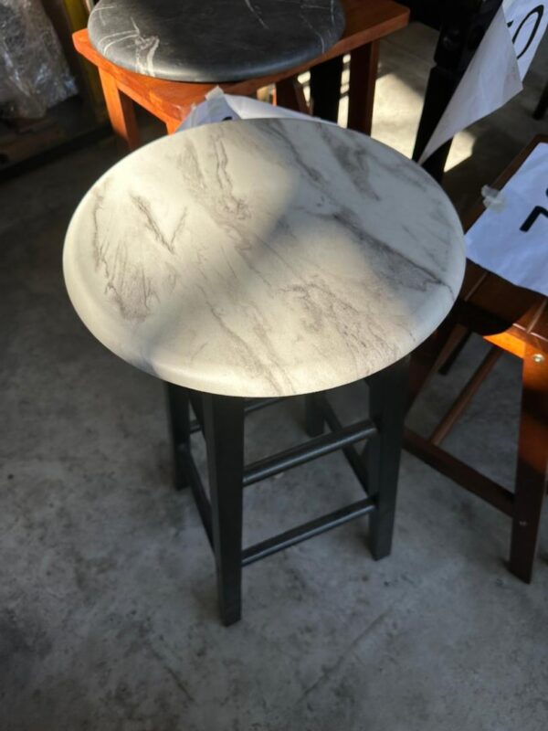 bar stool marble putih